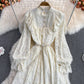 Robe à col montant et dos en dentelle brossée 3022