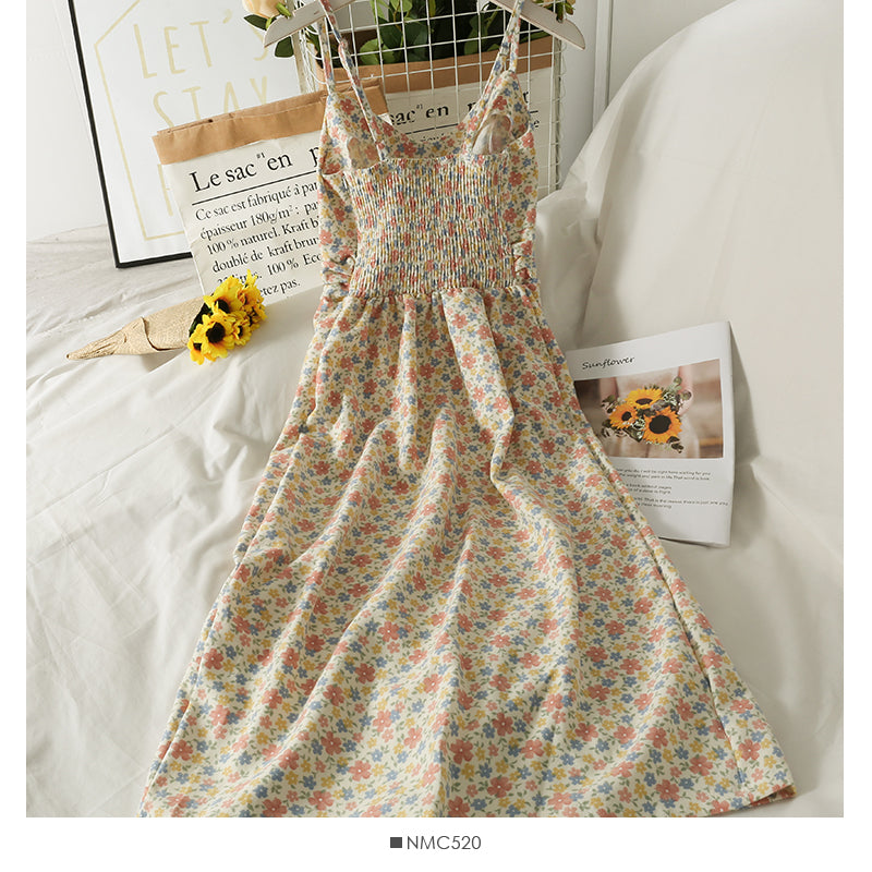 Sweet little fresh broken flower high waist medium length beautiful back suspender skirt  2695