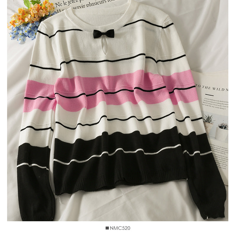 T-shirt ras du cou à manches longues et nœud rayé avec coutures contrastées 2062
