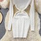 Robe en maille ajustée à col carré 3353