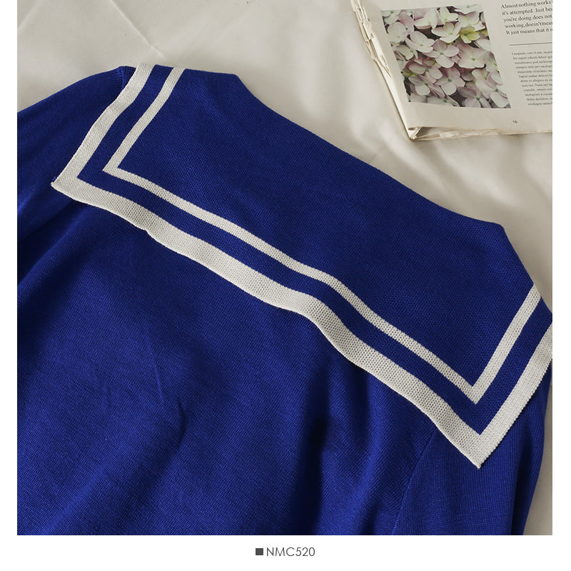 Chemise femme en maille ample à simple boutonnage et col bleu marine 2063
