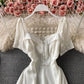 Robe taille fine, style étranger, manches bouffantes, col carré 3045