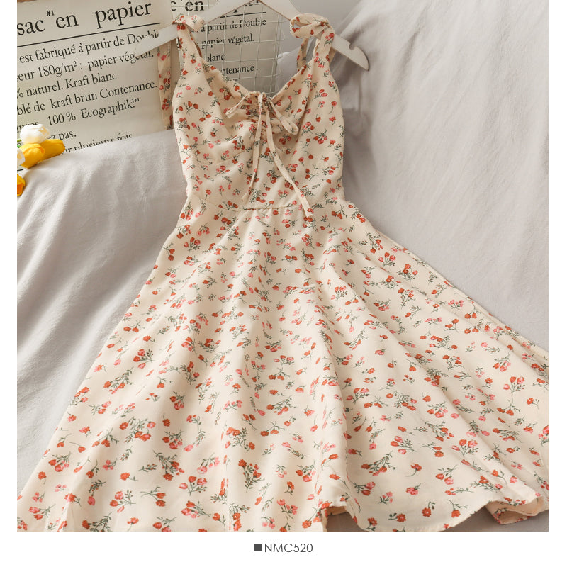 Sweet floral V-neck suspender dress drawstring pleated slim fit  2699
