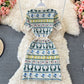 Robe moulante à col en V en jacquard avec lettres de lapin de dessin animé 3196