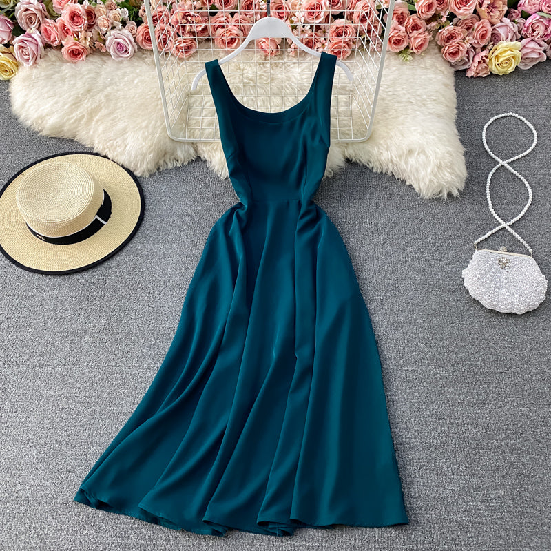 Robe vintage Hepburn taille fine 2890