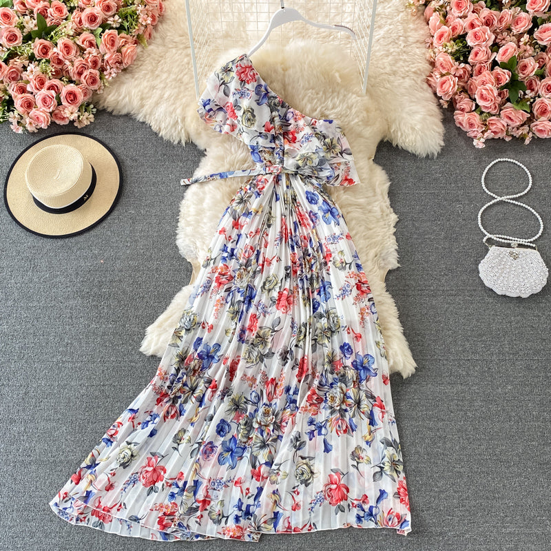 Robe fleurie en mousseline plissée à taille volantée 2972