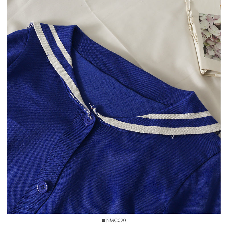 Chemise femme en maille ample à simple boutonnage et col bleu marine 2063
