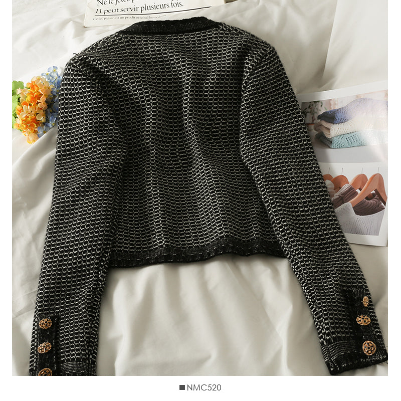 Pull col rond slim court rétro Hong Kong pour femme 2074