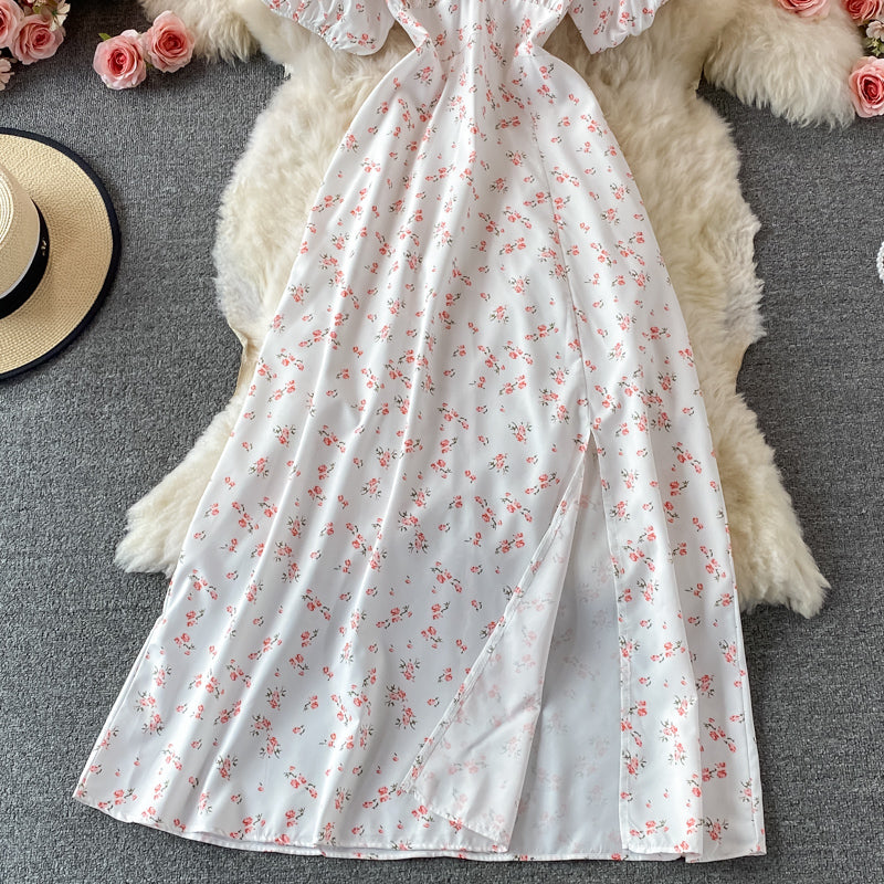 Robe taille fine avec col carré à fleurs cassées 3216