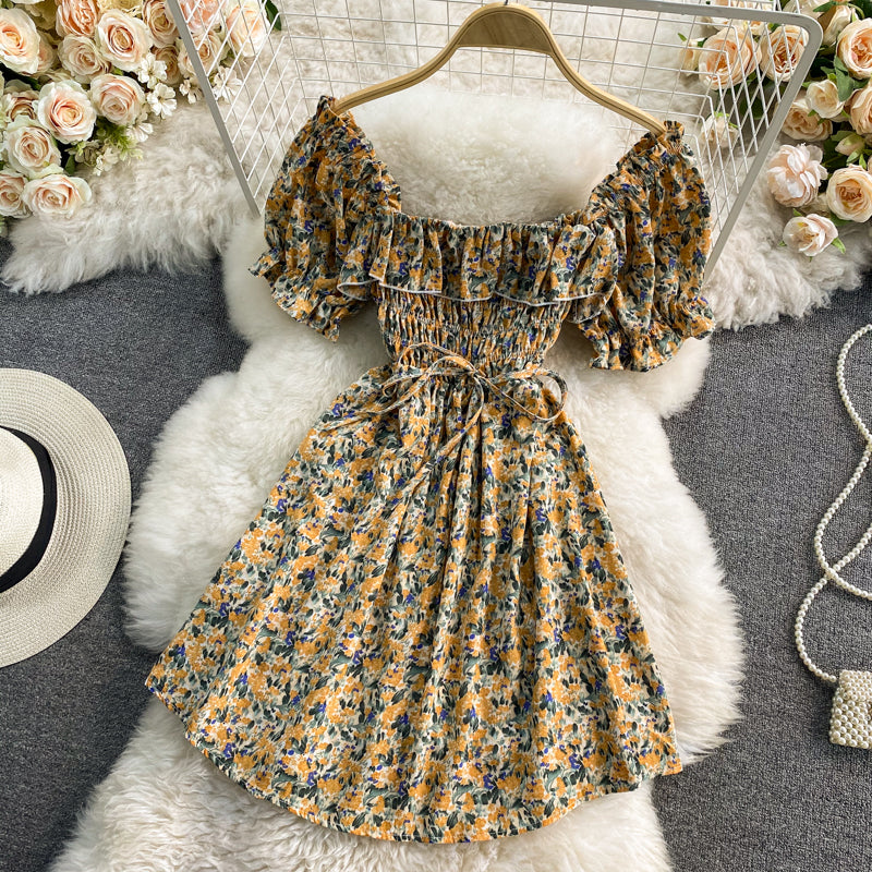 Französisches Kleid mit Blumenmuster 3189