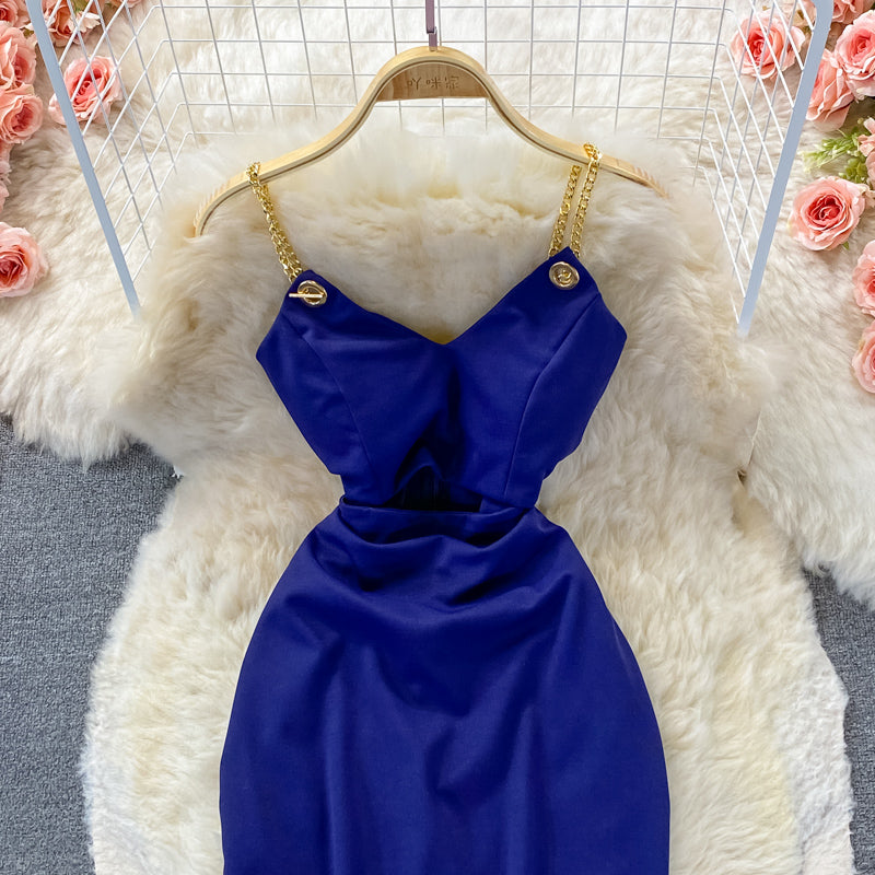 Robe sexy à bretelles ajourées à la taille et moulante avec sac à la hanche 3359