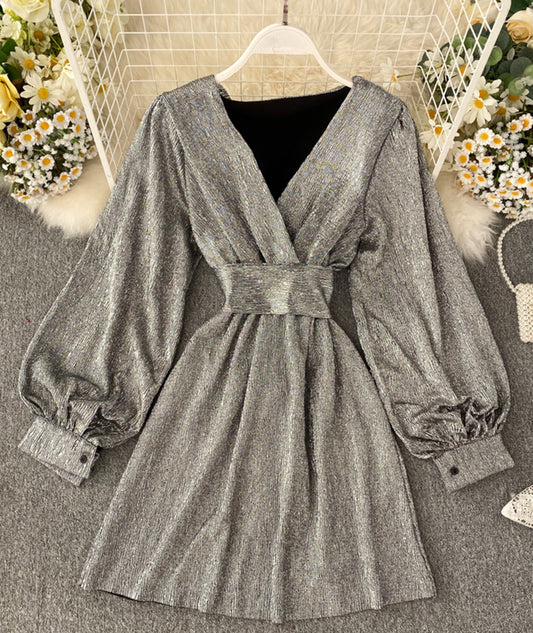 Simple v neck long sleeve short dress 990