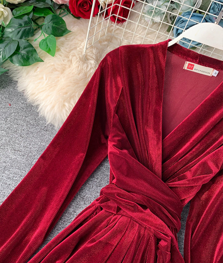 Elegant v neck velvet dress long sleeve dress  914