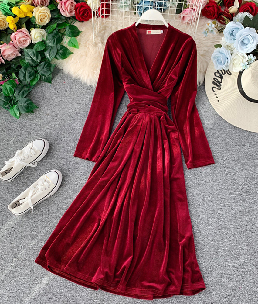 Elegant v neck velvet dress long sleeve dress  914