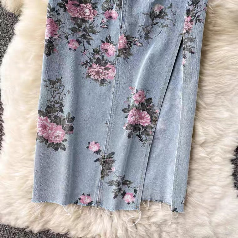 Denim skirt, new style, high-waisted A-line skirt, floral slit skirt  3521