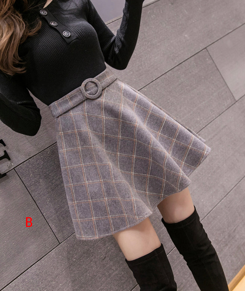 Fashionable woolen plaid short skirt  3479