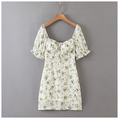Robe à manches bouffantes à lacets et encolure carrée de style rétro français 7063