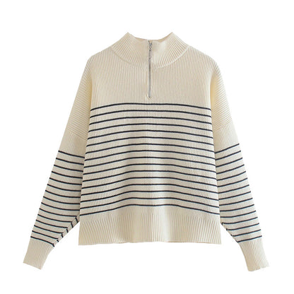 Pull ample polyvalent à col montant et rayures 7343