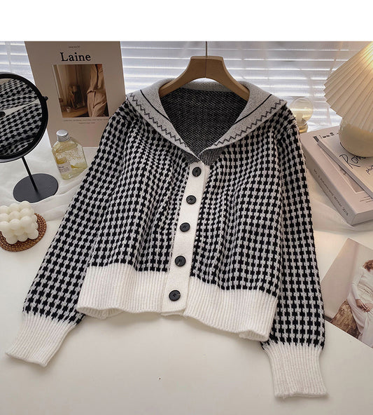 Cardigan en maille vintage à carreaux bleu marine 5924
