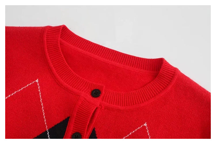 Vintage crew neck contrast diamond jacquard slim knit cardigan  7424