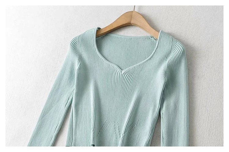 Versatile peach heart collar slim bottomed sweater  7377