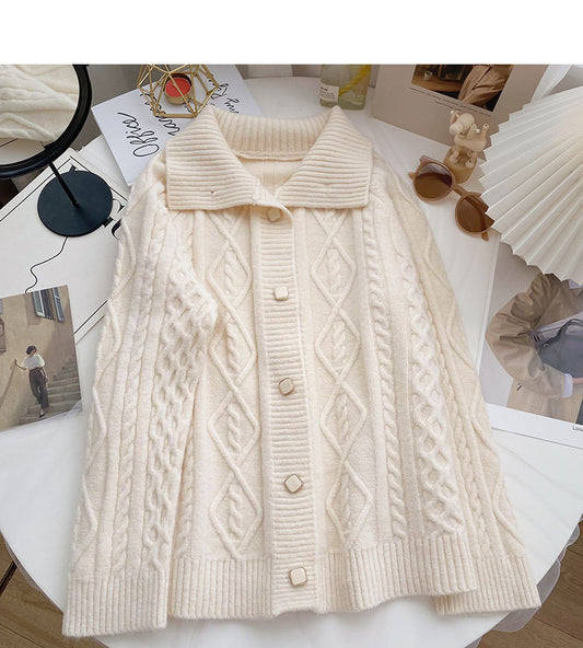 Pull vintage à simple boutonnage et col montant torsadé 6015