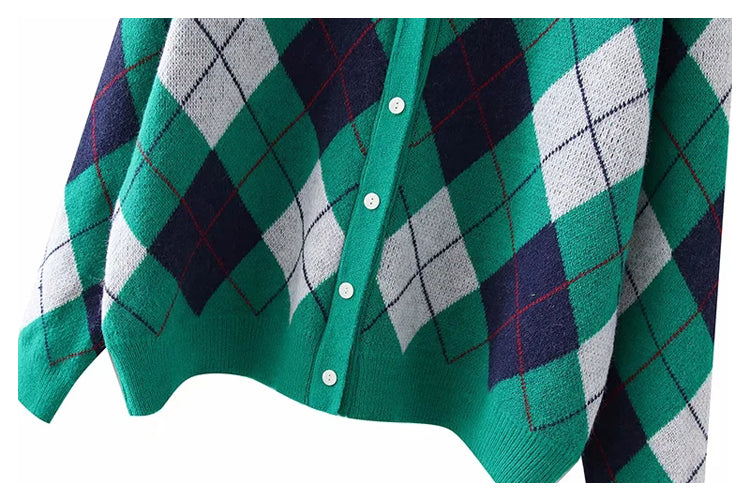 Manteau cardigan ample en tricot à manches longues et col en V avec boutons à carreaux en losange 7362