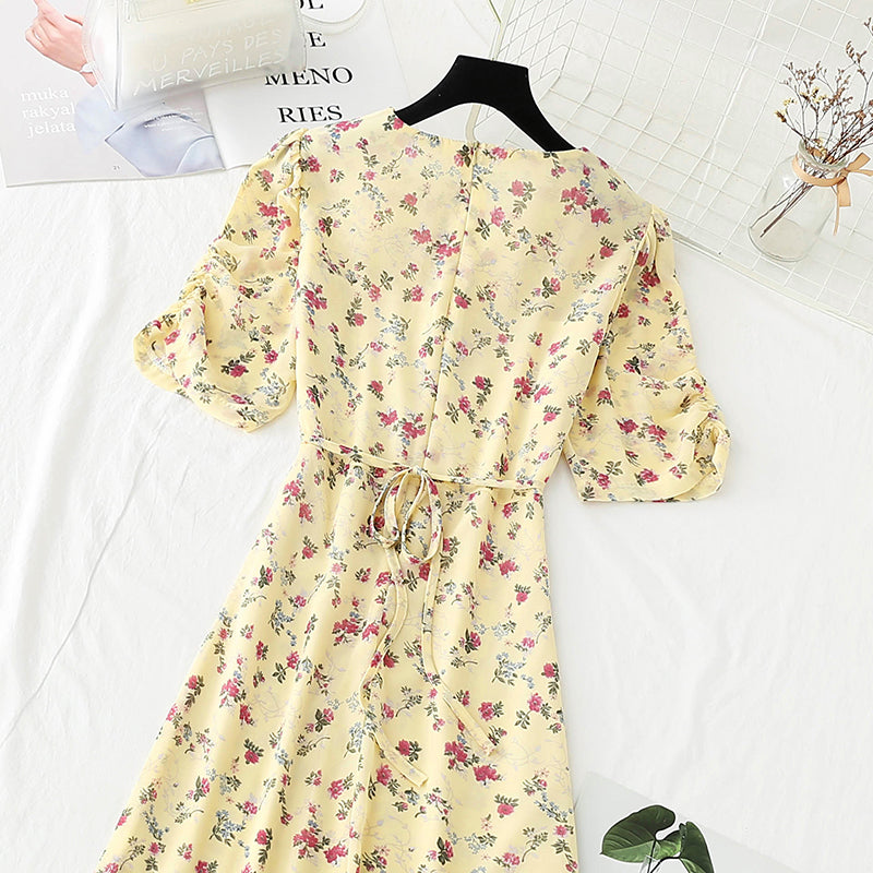 Französische Retro-Erste Liebe süßer Blumenrock Temperament kleiner Rock 4897