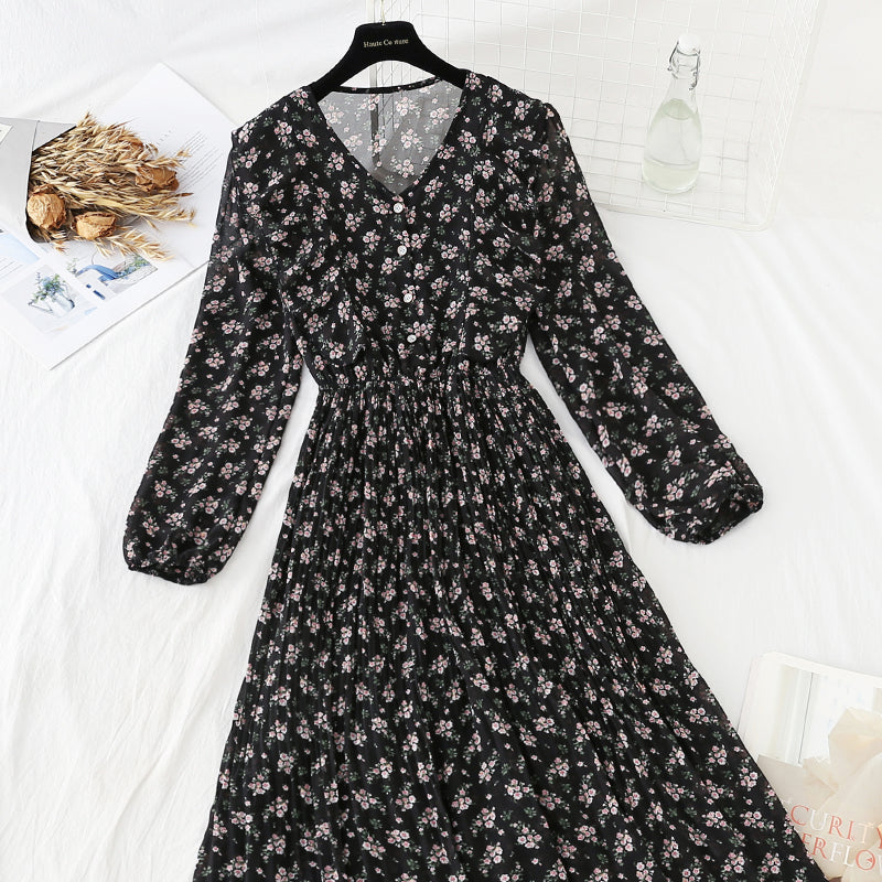 Robe fleurie à volants et jupe à fines oreilles 4797