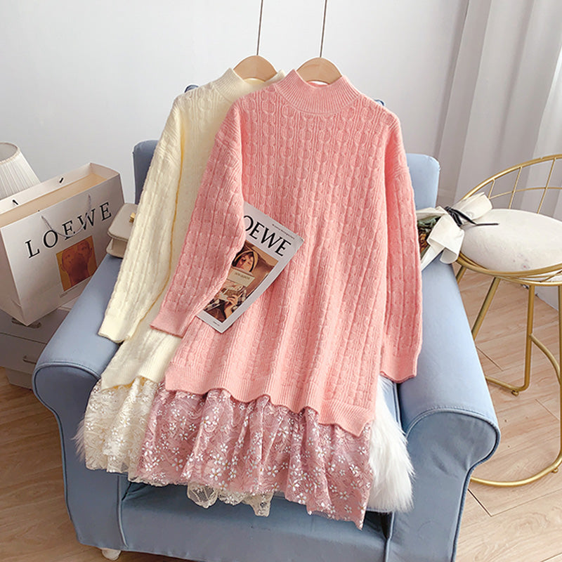Robe en laine avec coutures en dentelle et bas en tricot 5054