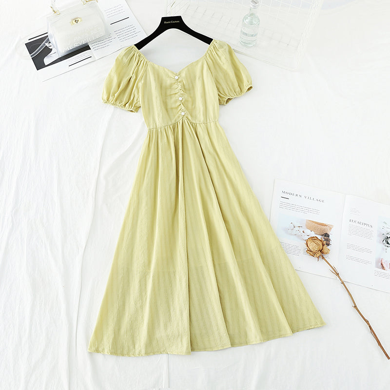 Nouvelle robe rétro française à manches bouffantes et col en cœur 4674