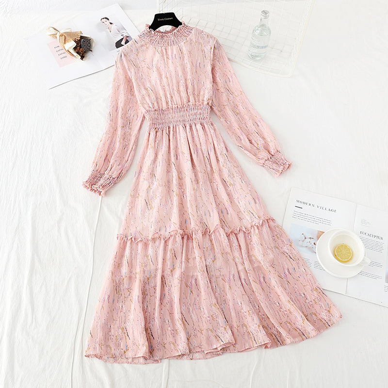 Robe fleurie à manches longues et taille fine 4713