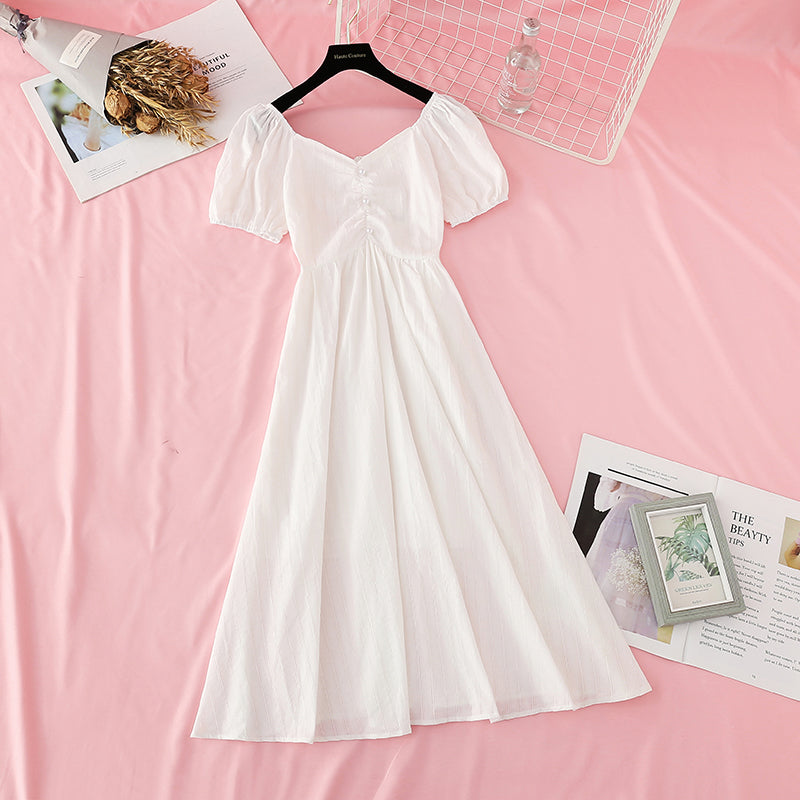 Nouvelle robe rétro française à manches bouffantes et col en cœur 4674