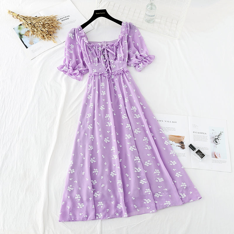 Robe française à épaules droites et taille fine 4653