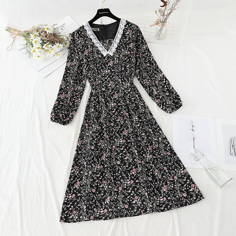 La taille est fine, la robe fleurie est douce, la jupe en mousseline de soie en dentelle 4812