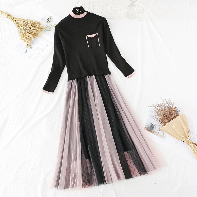 Jupe plissée en maille avec coutures tendance et fermeture à la taille 4446