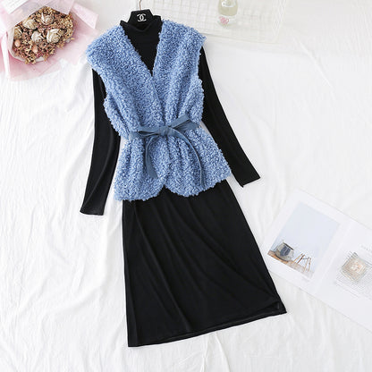 Robe à fond noir + jupe longue en fourrure d'agneau 4456