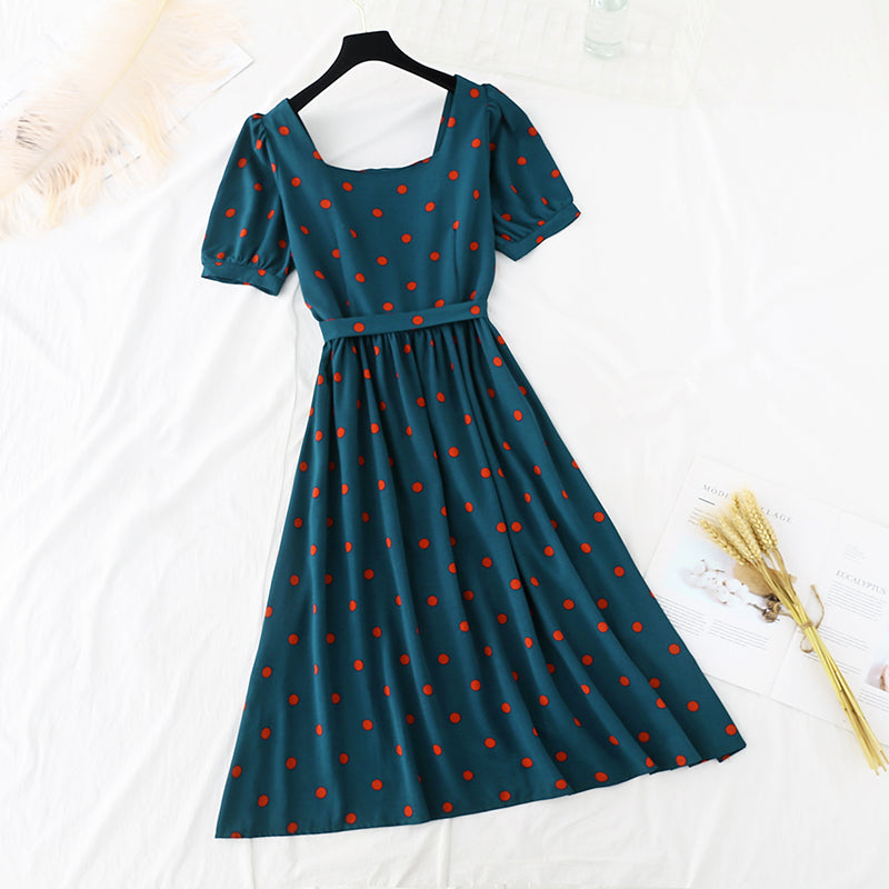 Robe à col carré de la série Super Fairy rétro française 4213