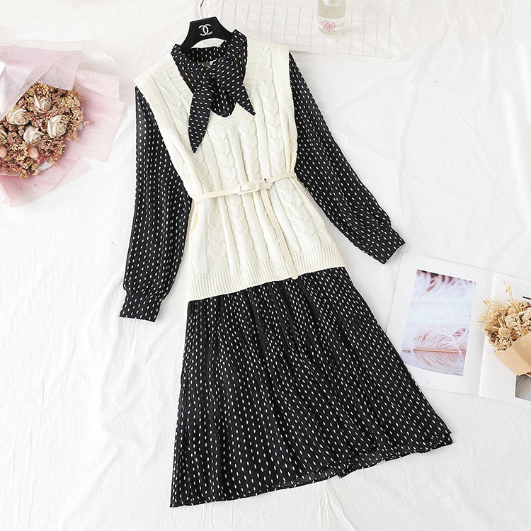 Ensemble deux pièces de jupe parfumée de style nouveau style style étranger 4447