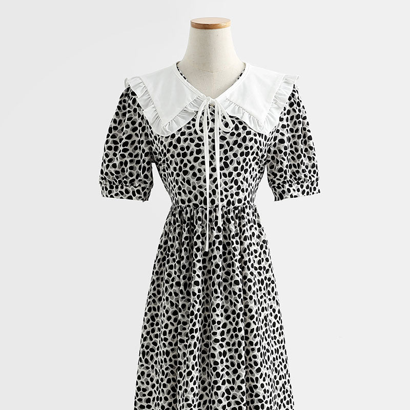 Robe fleurie en coton et lin à col poupée rétro française 4290
