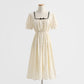 Robe Kikyo First Love à col carré et design de niche 4292