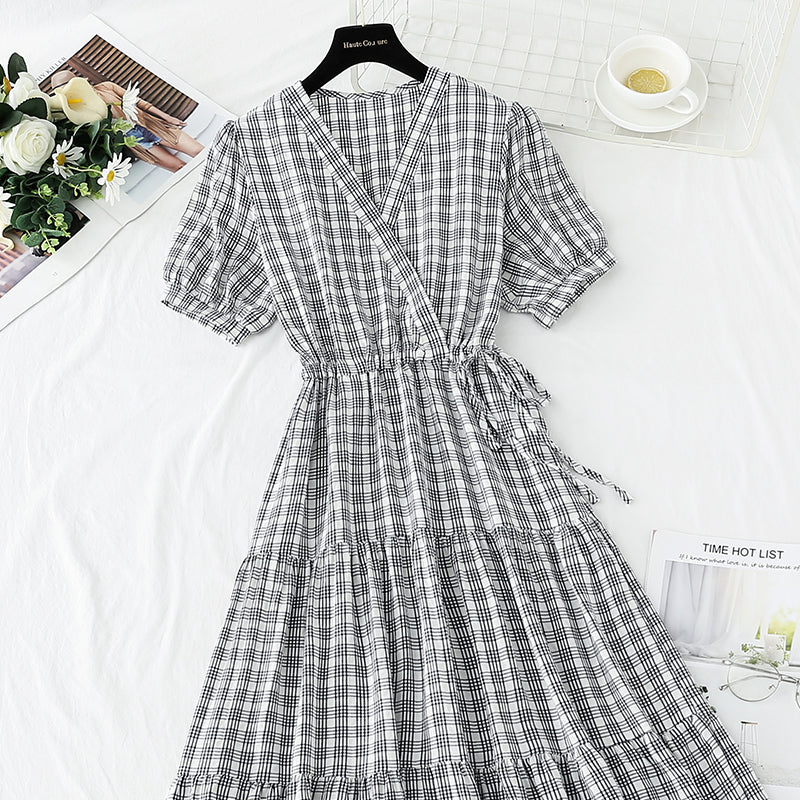 Robe rétro française à col en V et taille fine 4269
