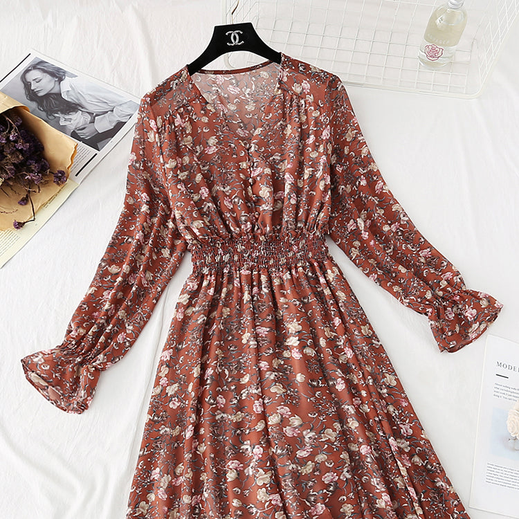 Robe fleurie rétro française taille super fée 4030