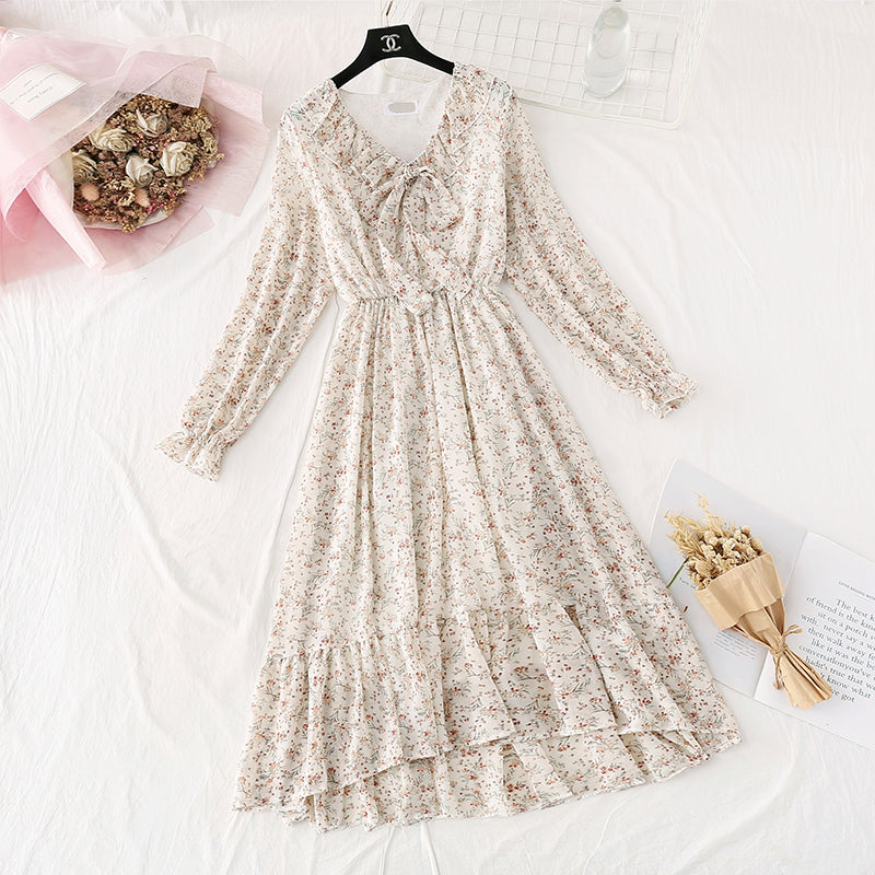 Robe fleurie vintage en mousseline de soie série fée super fée 4018
