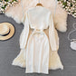 Robe en maille moulante avec col et hanches 3756