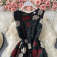 Robe col rond brodée de roses en maille 3782