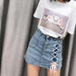 Jupe en jean taille haute avec laçage latéral et ceinture extensible au niveau des hanches 3717