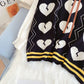 Gilet en tricot japonais brodé Love 5172