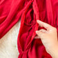 Robe plissée à taille à revers et à bas fessier 3752