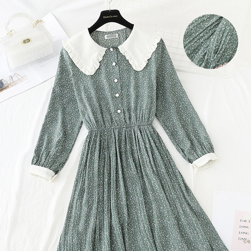 Baby collar pleated thin age reducing dress  4065